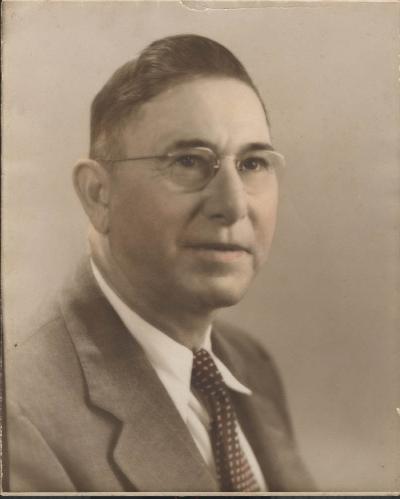 stokesle.jpg (15782 bytes)