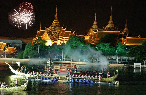 royal barge 2.jpg