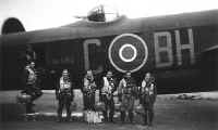 LM486_crew.jpg (51276 bytes)