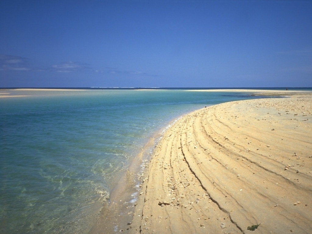 Beach 2.jpg
