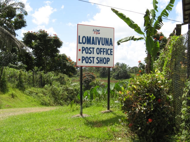 Lomaivuna PO sign