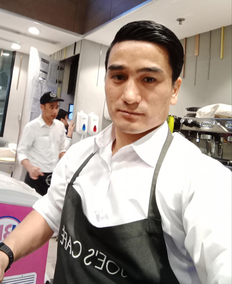 Bartender @ Joes Cafe !!!