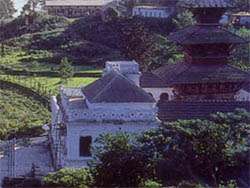 Typical Newari town - Sankhu !!!