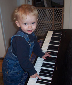  piano.jpg